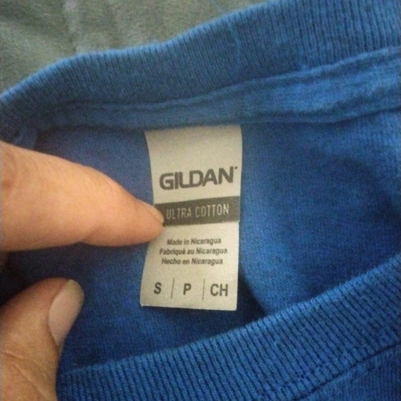 Small Seek Jesus Tshirt - Picture 5 of 5